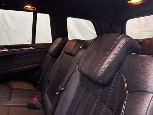 Used 2017 Mercedes-Benz GLS 450 4MATIC image 19