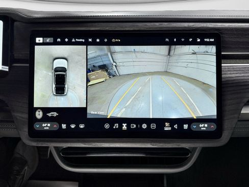 Used 2024 Rivian R1S Adventure AWD/4WD image 16
