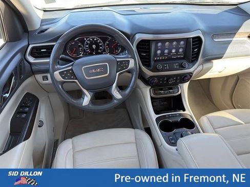 Certified 2021 GMC Acadia Denali w/ Denali Ultimate Package AWD/4WD image 9