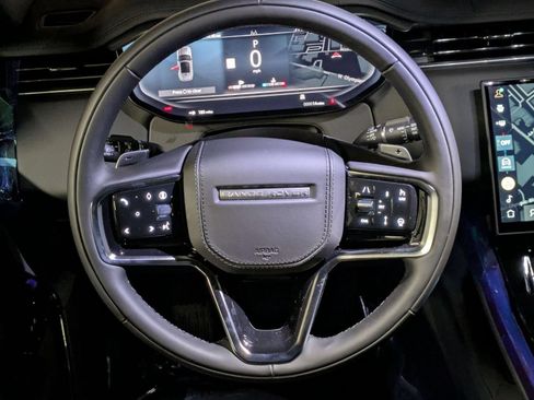 New 2026 Land Rover Range Rover Sport SE AWD/4WD image 17