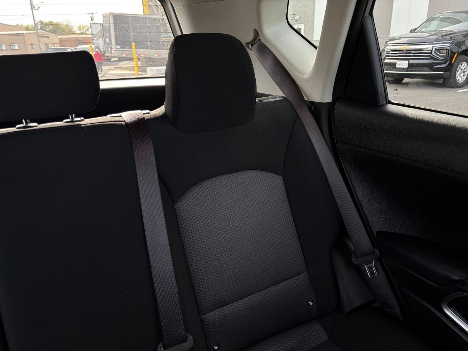 Used 2025 Kia Soul LX w/ LX Technology Package FWD image 32