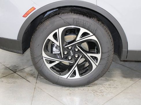 New 2026 Lincoln Nautilus Premier w/ Equipment Group 102A image 13