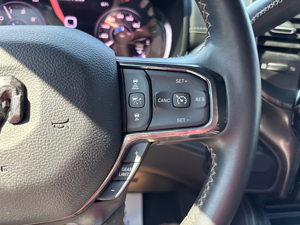 Used 2024 RAM 2500 Limited AWD/4WD image 44