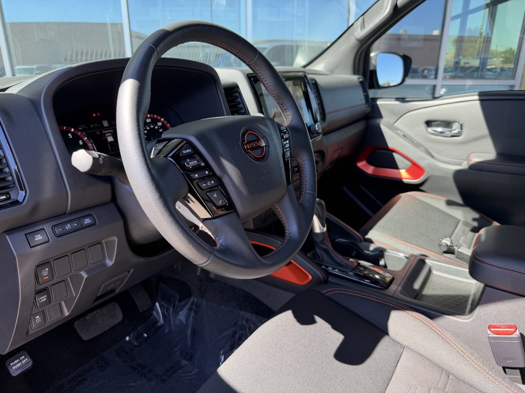 Used 2024 Nissan Frontier Pro-X w/ Technology Package RWD image 32