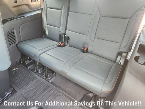 New 2026 GMC Yukon XL AT4 w/ AT4 Premium Package AWD/4WD image 22