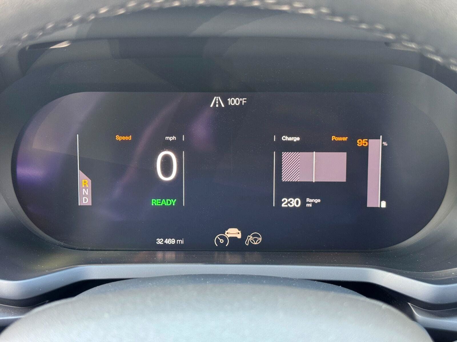 Used 2022 Polestar Polestar 2 w/ Plus Package AWD/4WD image 19