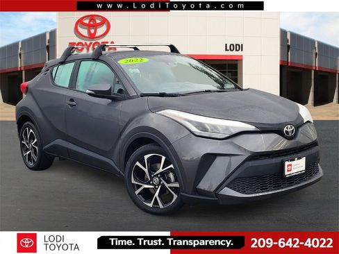 Certified 2022 Toyota C-HR XLE image 1