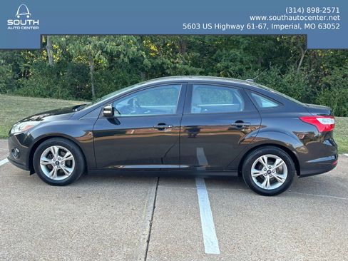 Used 2014 Ford Focus SE image 9