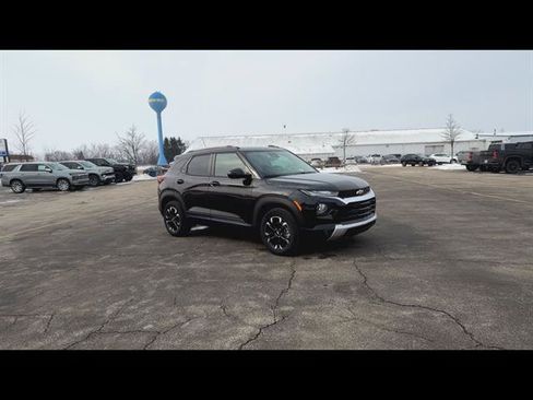Used 2023 Chevrolet TrailBlazer LT image 25