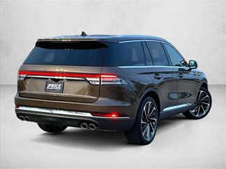 Used 2022 Lincoln Aviator Reserve w/ Equipment Group 201A AWD/4WD video 2