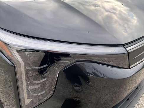 Used 2025 Kia K4 LXS image 25