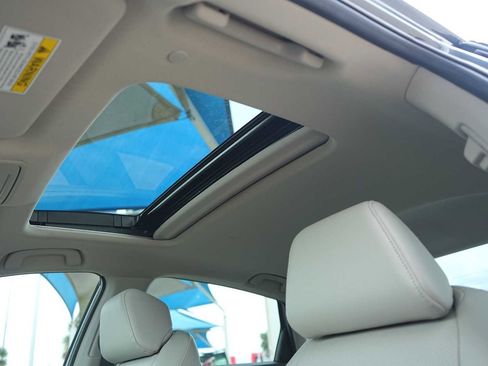 Used 2025 Honda Accord Touring image 25