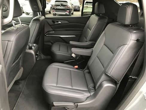 Certified 2026 Chevrolet Traverse LT AWD/4WD image 15