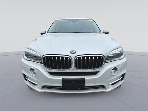 Used 2014 BMW X5 xDrive35d image 4