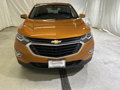 Certified 2019 Chevrolet Equinox LT FWD image 3