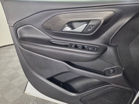 Used 2022 GMC Terrain SLE w/ Driver Convenience Package FWD image 20