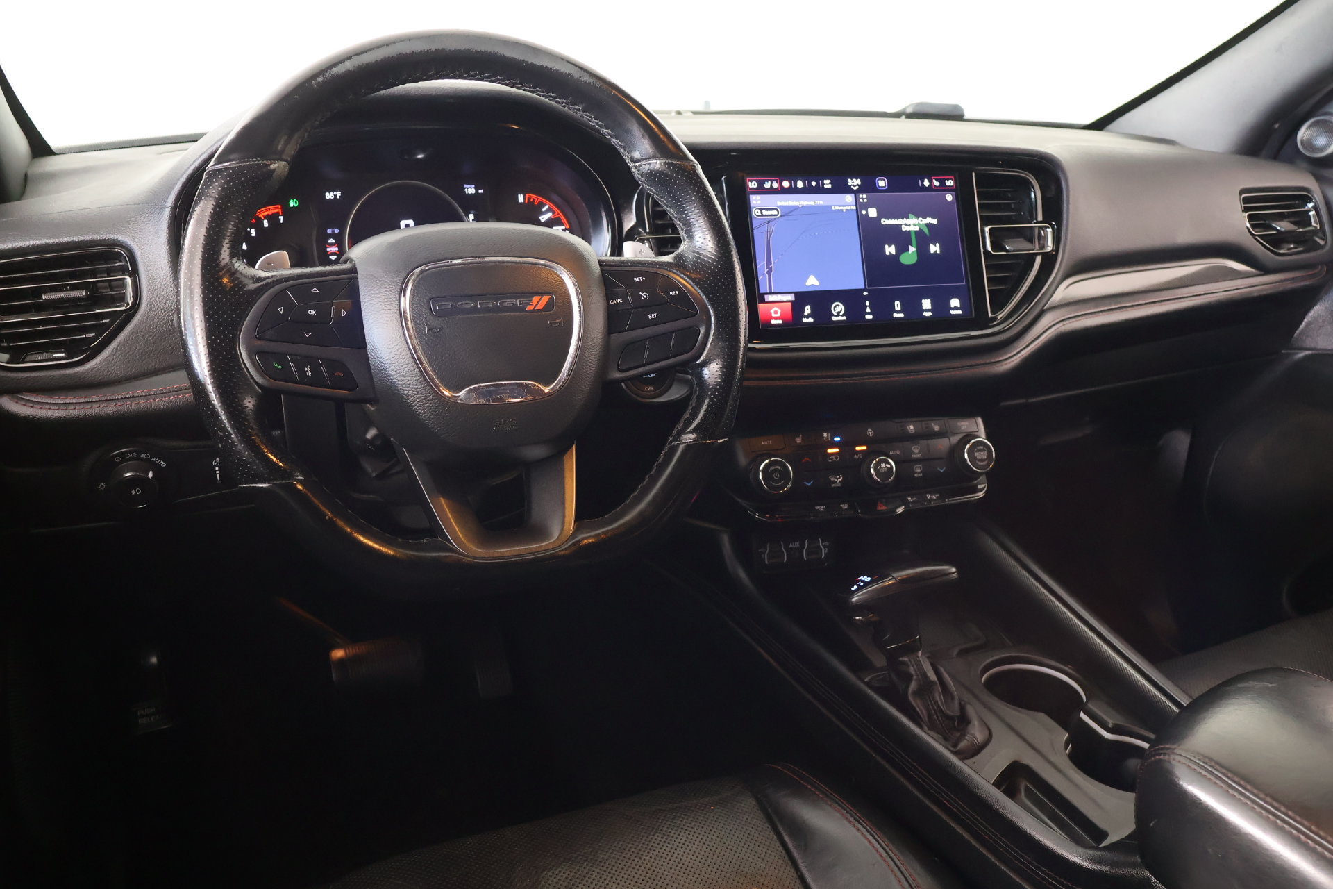 Used 2022 Dodge Durango R/T RWD image 2