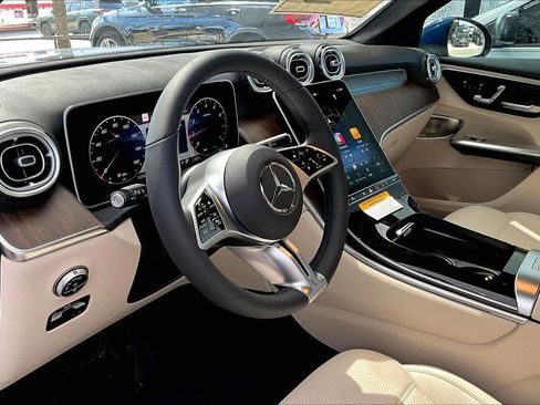 New 2026 Mercedes-Benz GLC 300 image 10