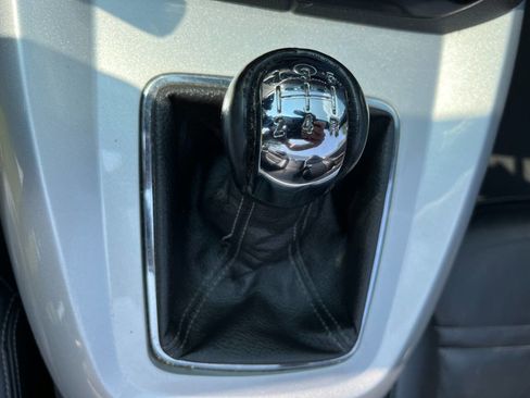 Used 2007 Saturn Sky w/ Premium Trim Pkg image 10