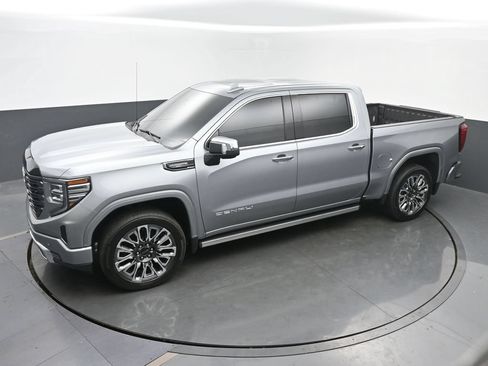 Used 2025 GMC Sierra 1500 Denali Ultimate AWD/4WD image 41
