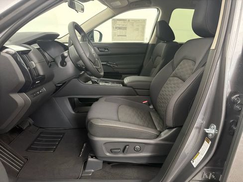 New 2026 Nissan Pathfinder SV w/ Cargo Package FWD image 14
