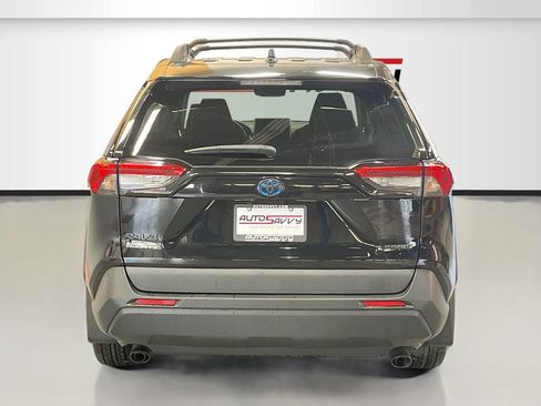Used 2023 Toyota RAV4 AWD Hybrid image 6