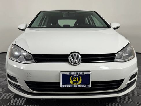 Used 2016 Volkswagen Golf S FWD image 3
