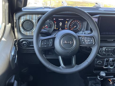 New 2026 Jeep Wrangler Unlimited Sport AWD/4WD image 28