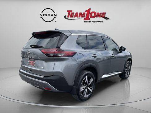 Used 2023 Nissan Rogue SL w/ SL Premium Package FWD image 8