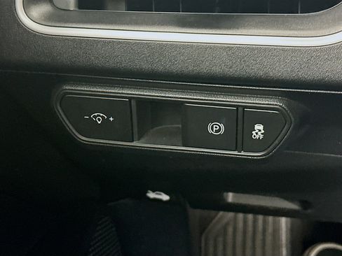 Used 2025 Kia K4 FWD image 16