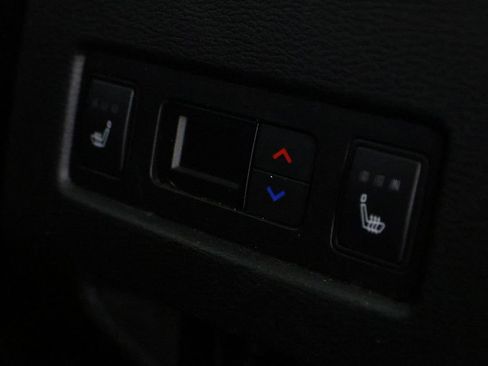 Used 2022 Mitsubishi Outlander SEL FWD image 12