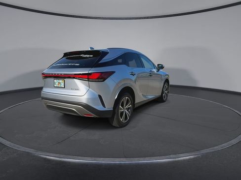 Used 2025 Lexus RX 350 Premium w/ Accessory Package (Z1) image 8