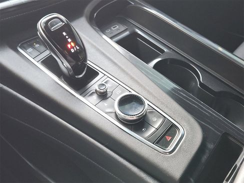 Used 2024 Cadillac Escalade Sport w/ LPO, ONYX Package image 19