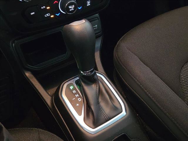 Used 2020 Jeep Renegade Altitude FWD image 12