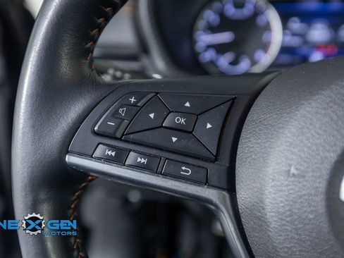 Used 2022 Nissan Sentra SR w/ SR Premium Package FWD image 14