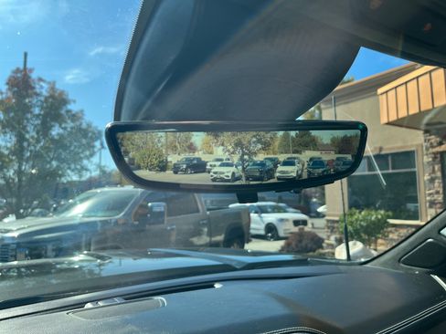 Used 2025 GMC Sierra 2500 AT4X image 24