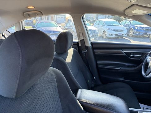 Used 2015 Nissan Altima 2.5 S w/ Special Edition Package FWD image 27