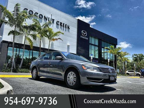 Used 2014 Volkswagen Passat 2.5 S FWD image 1