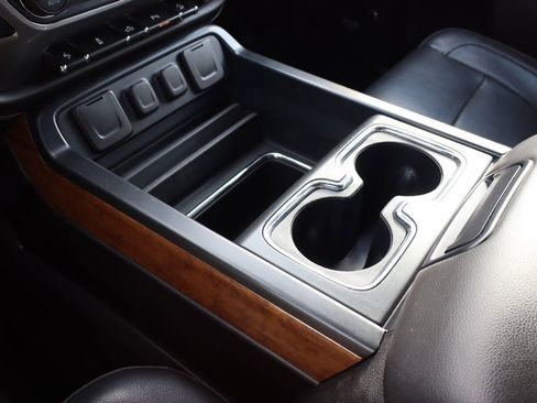 Used 2017 Chevrolet Silverado 1500 LTZ Z71 w/ LTZ Plus Package image 27