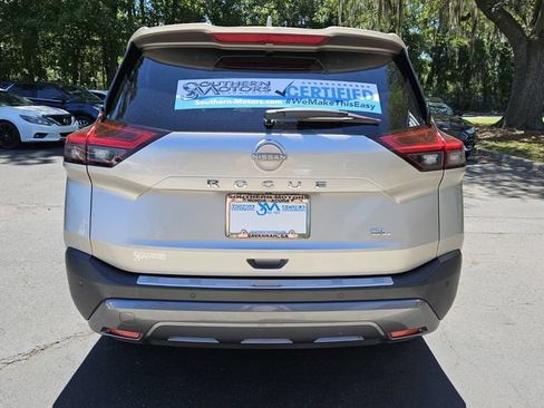 Used 2023 Nissan Rogue SL FWD image 4
