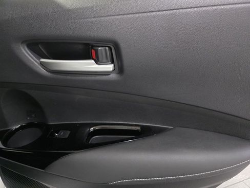 Used 2022 Toyota Corolla SE image 12