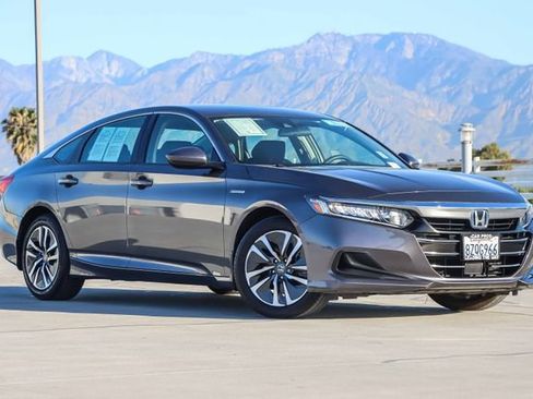 Used 2022 Honda Accord Hybrid image 2