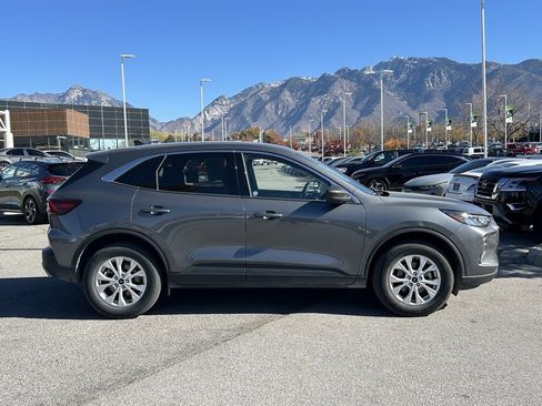 Used 2024 Ford Escape Active w/ Tech Pack #1 image 2