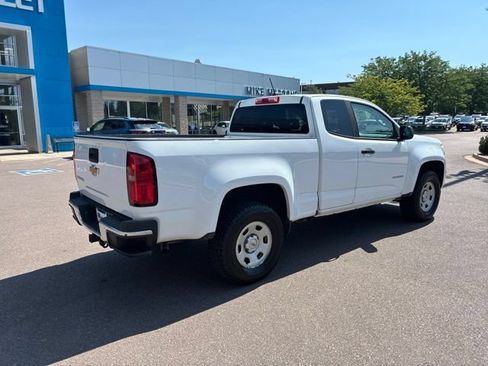 Used 2019 Chevrolet Colorado W/T RWD image 6