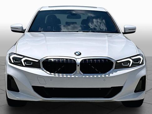 Used 2026 BMW 330i Sedan RWD image 3