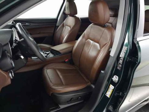 Used 2019 Alfa Romeo Stelvio AWD image 17