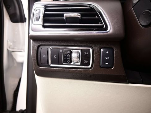 Used 2023 Lincoln Navigator L Black Label AWD/4WD image 18