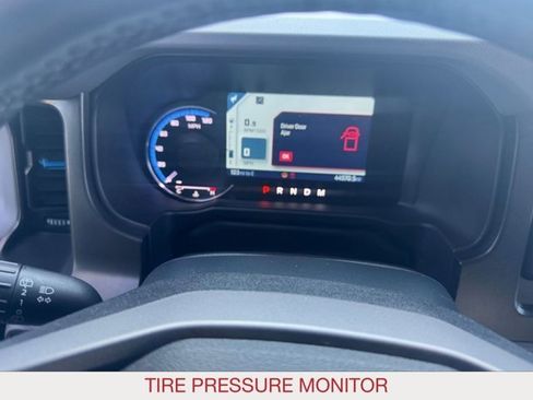 Used 2022 Ford Bronco Black Diamond image 16