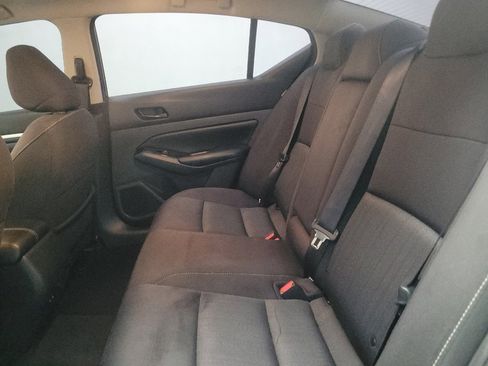 Used 2023 Nissan Altima 2.5 SV FWD image 18
