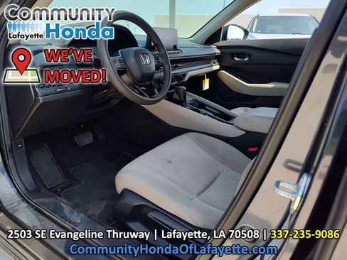Used 2025 Honda Accord LX image 2